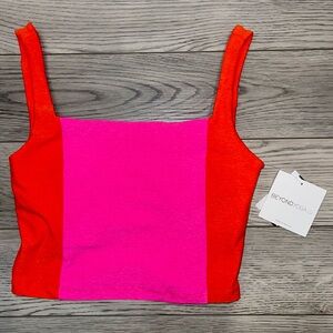 Beyond Yoga Spacedye color block Top!